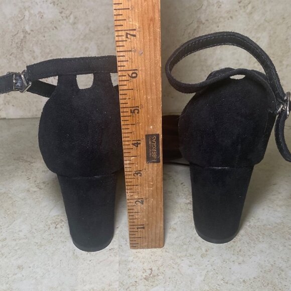 Black Suede Ankle Strap Block Heel Sandals With Adjustable Buckle Casual Comfort - Picture 4 of 7